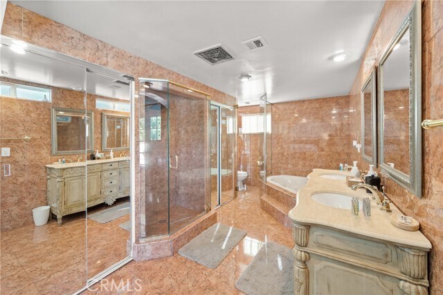 Building Photo - 6045 Sausalito Ave