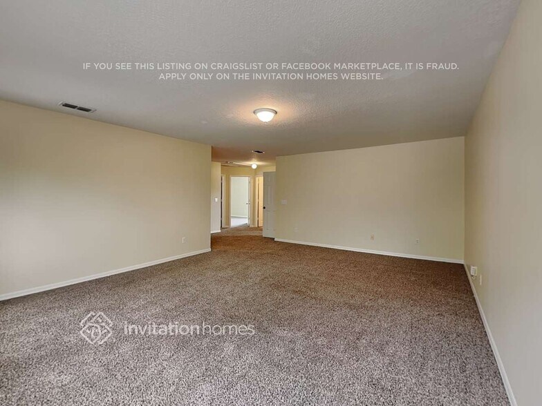 Building Photo - 1356 Maumee St