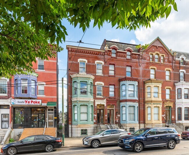 Building Photo - 1422 W Girard Ave
