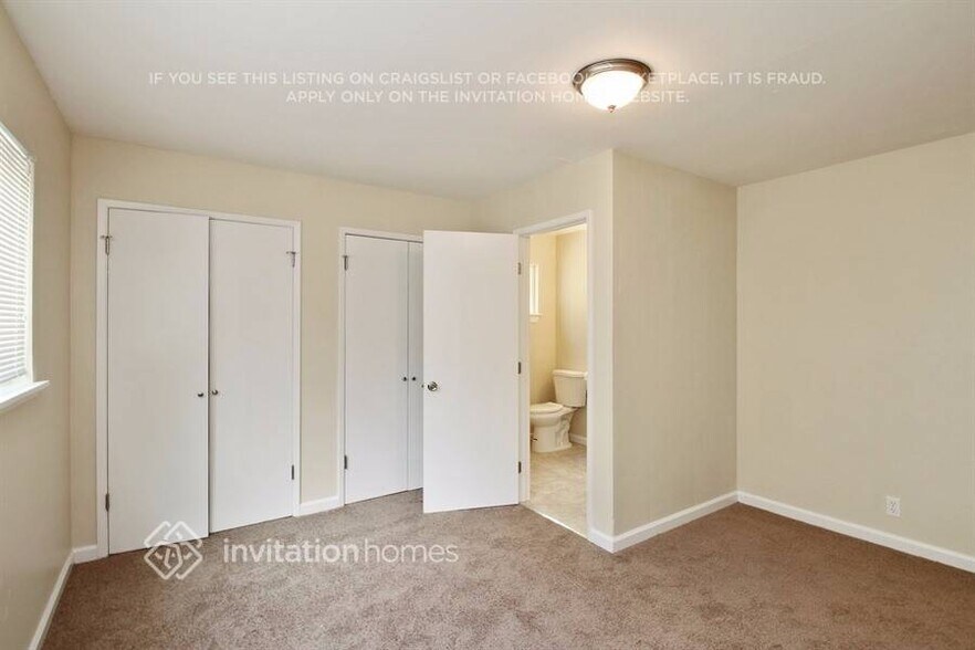 Building Photo - 3000 Phillips Ct