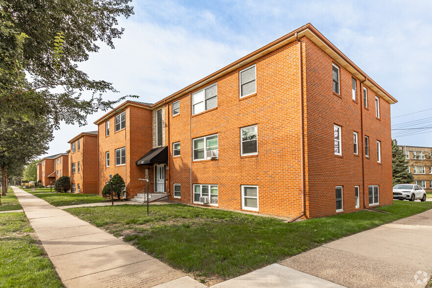 Primary Photo - Highland Lane Apartments