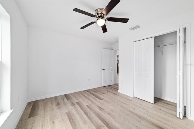 Building Photo - 874 NE 130th Terrace