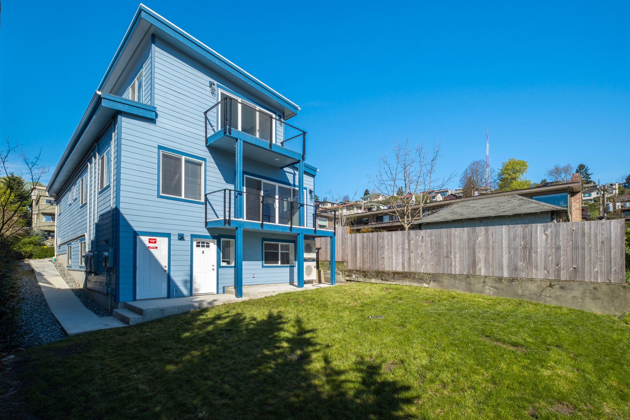 Building Photo - 812 2nd Ave N