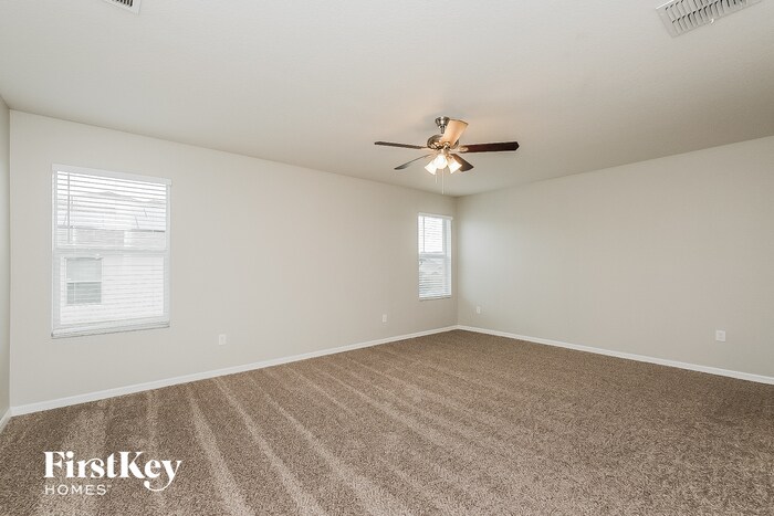 Building Photo - 10111 Crested Fringe Dr