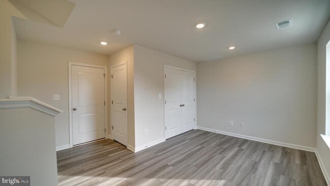 Building Photo - 1350 Red Clover Ln