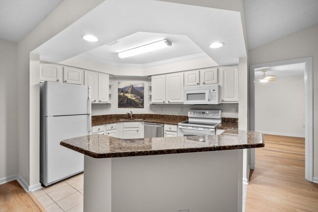 Building Photo - H36/G101