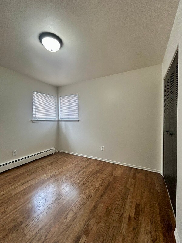 Building Photo - 550 Harrison Blvd