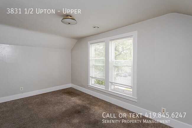 Building Photo - 3831 1/2 Upton-Upper