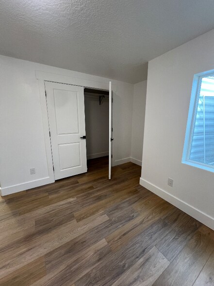 Building Photo - 3038 Red Fox Dr