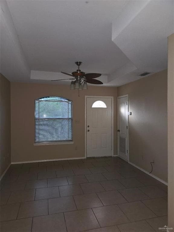 Building Photo - 12 Oasis Dr