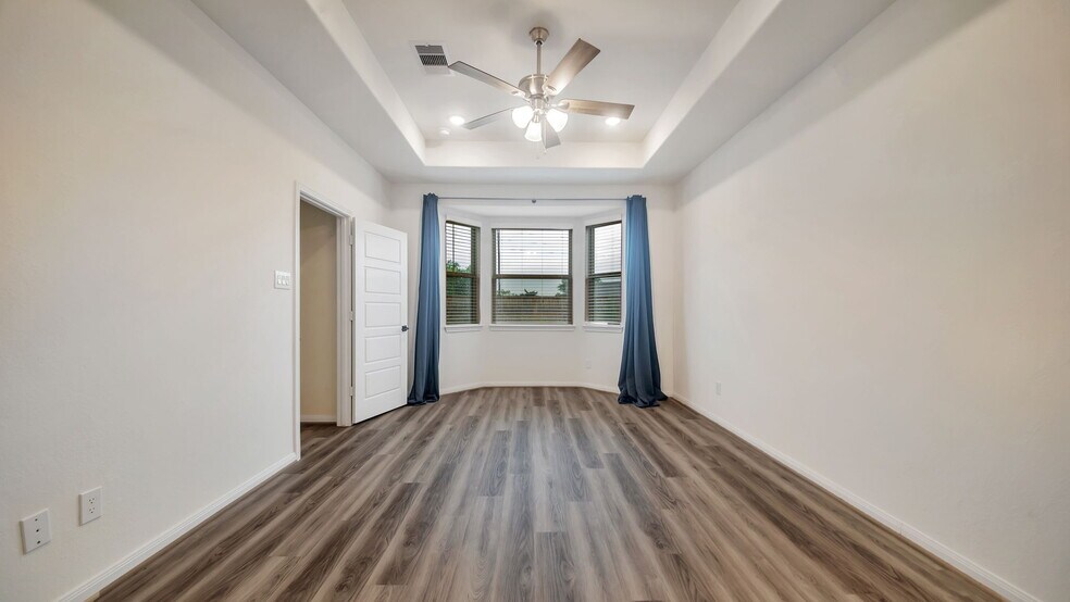 Building Photo - 31527 Westwood Rock Ln
