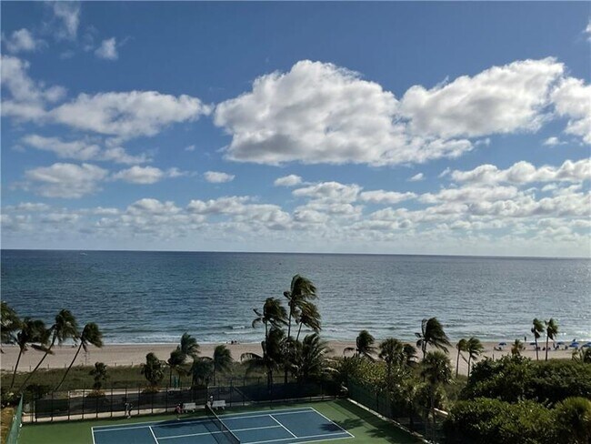 Building Photo - 4900 N Ocean Blvd
