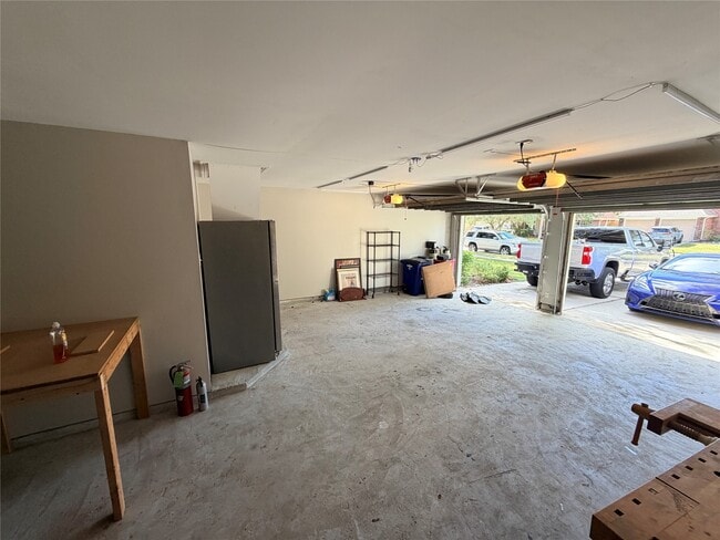 Building Photo - 1299 Ocean Manor Ln