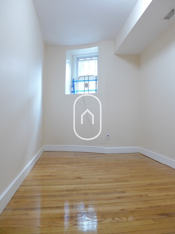 Building Photo - 688 Massachusetts Ave