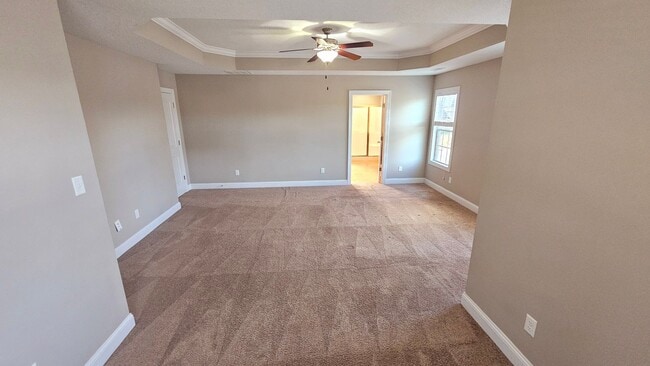 Building Photo - 4 BR 3.5 BA in Swansboro!