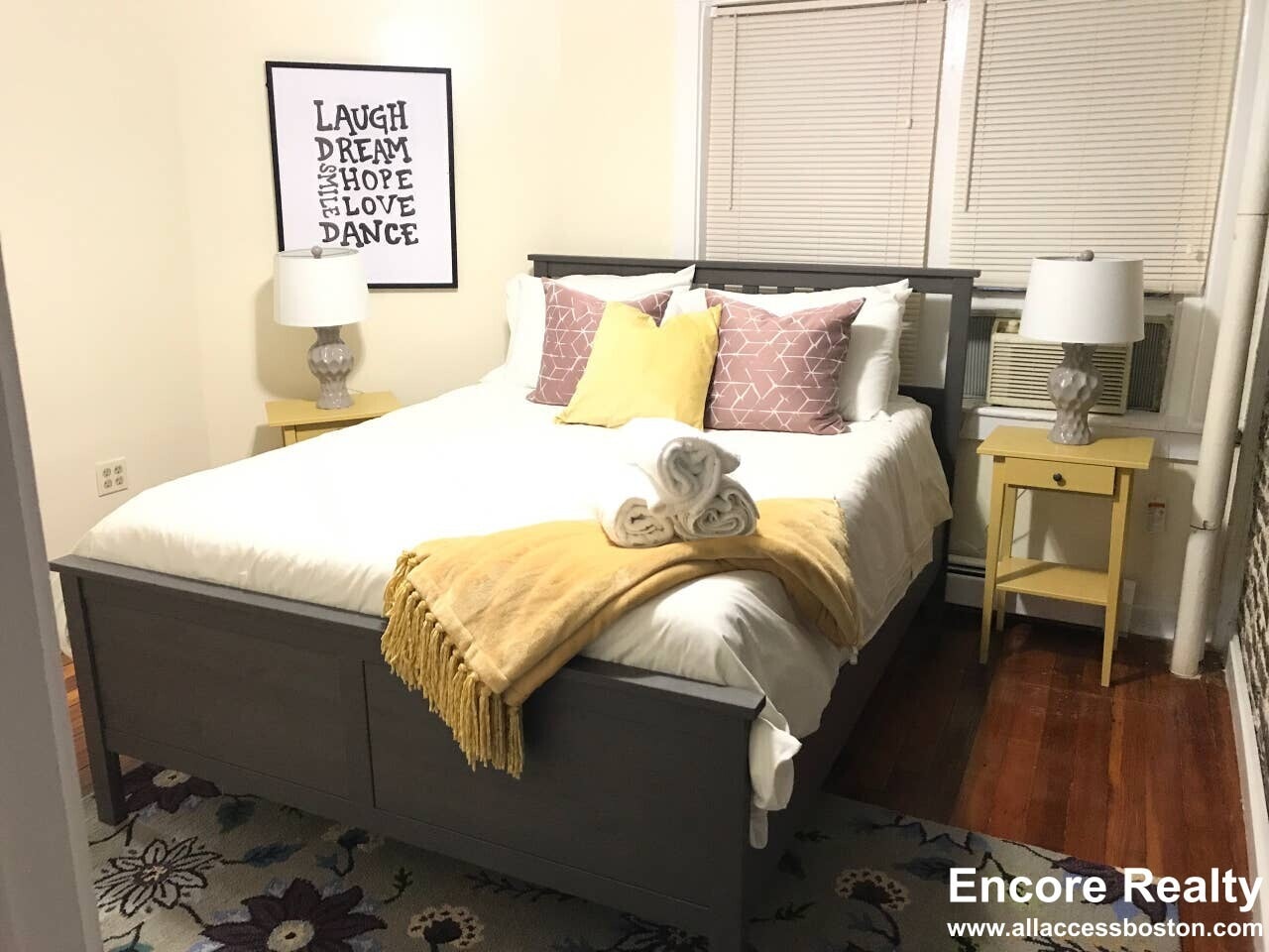 Building Photo - 72 Revere St