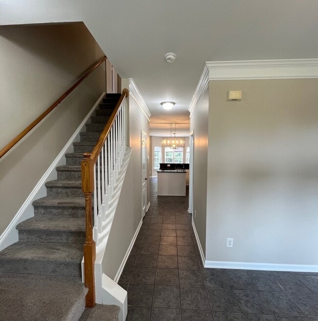 Building Photo - 15315 Edgewater Forest Ln