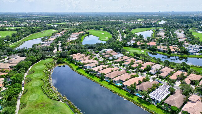 Building Photo - 119 Esperanza Way