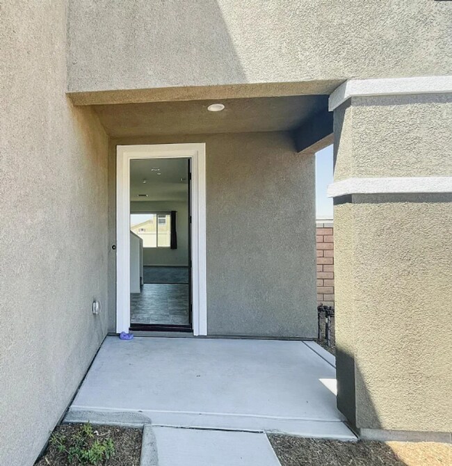Building Photo - 20066 Sunburst Ct
