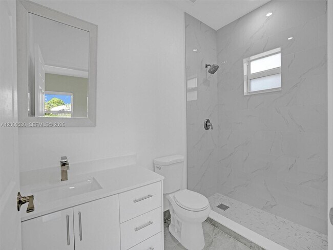 Building Photo - 14519 SW 272nd St