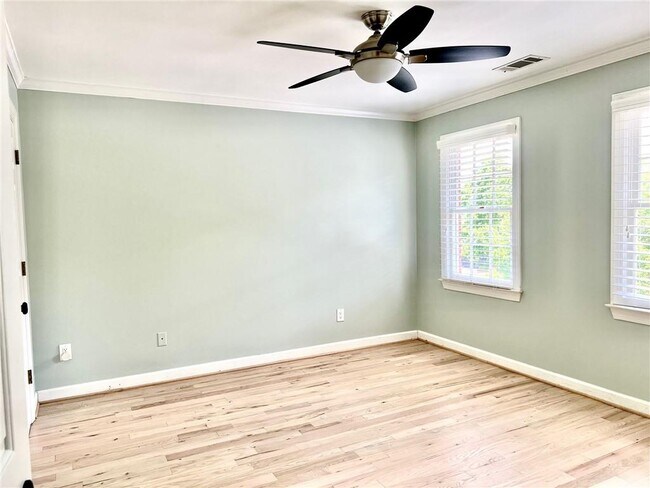 Building Photo - 2134 Briarlake Trace