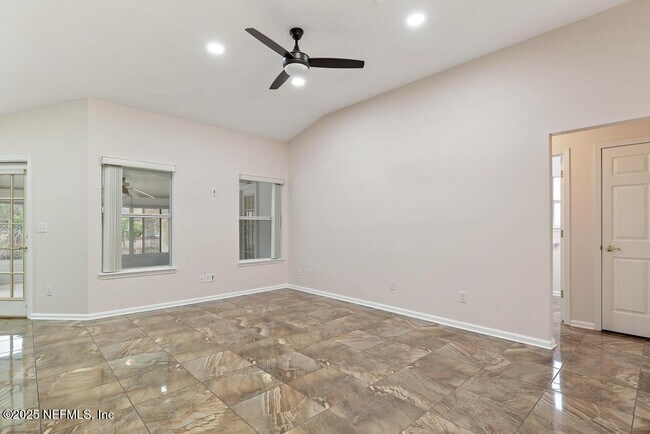 Building Photo - 11466 Courtney Waters Ln