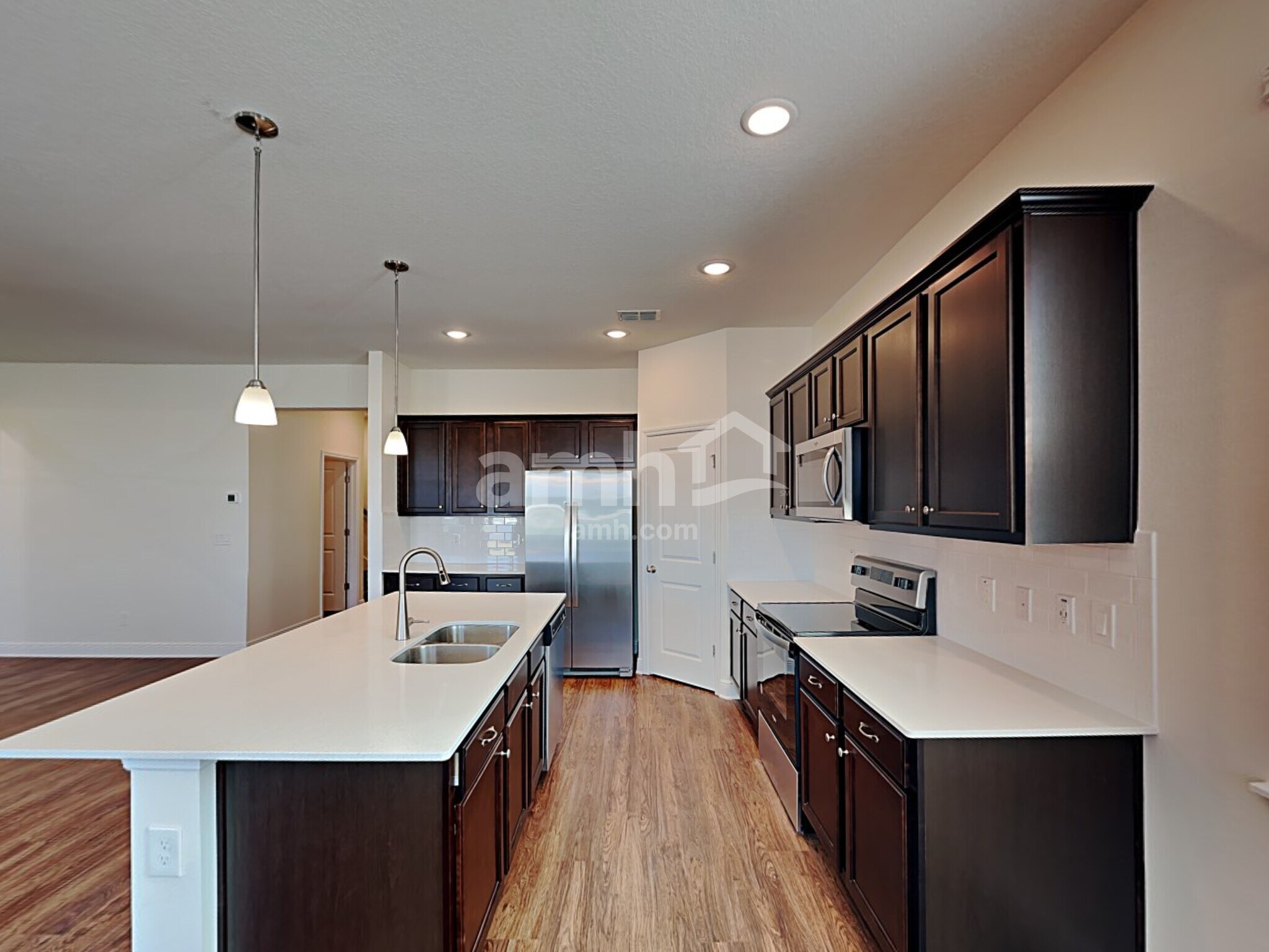Building Photo - 1178 Sky Lks Dr