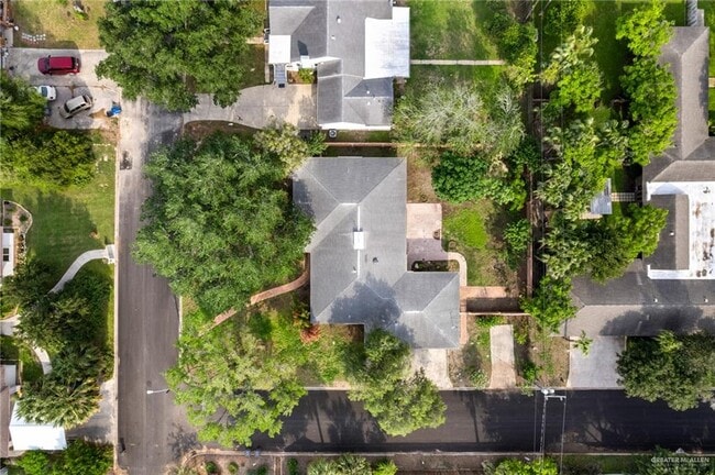 Building Photo - 28 W Austin Blvd