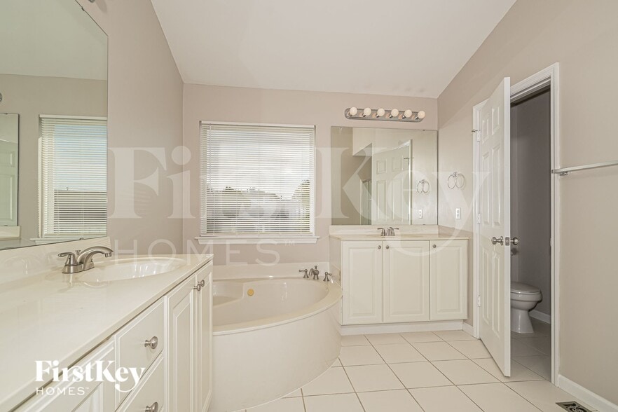 Building Photo - 611 Geiser Brook Ct