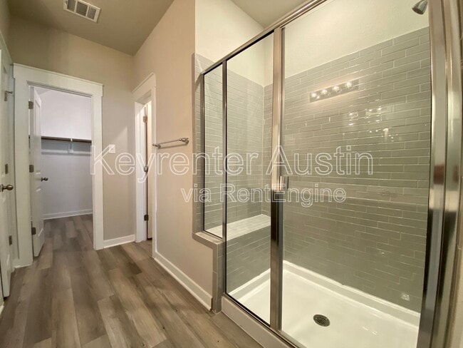 Building Photo - 520 Fieldwood Dr