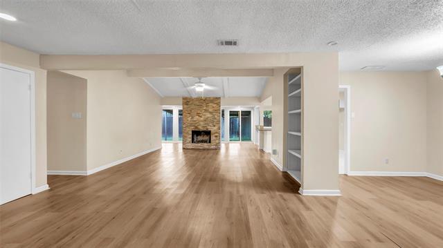 Building Photo - 908 Firestone Ln