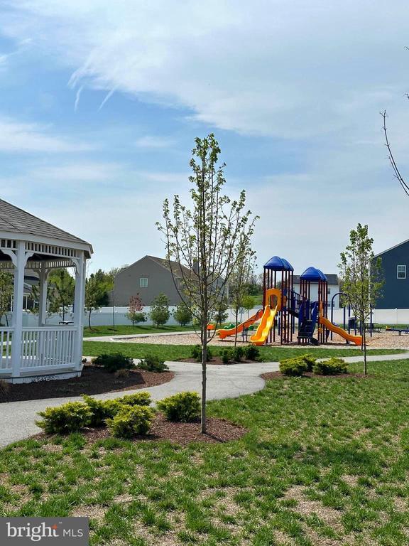 Building Photo - 317 Short Br Dr