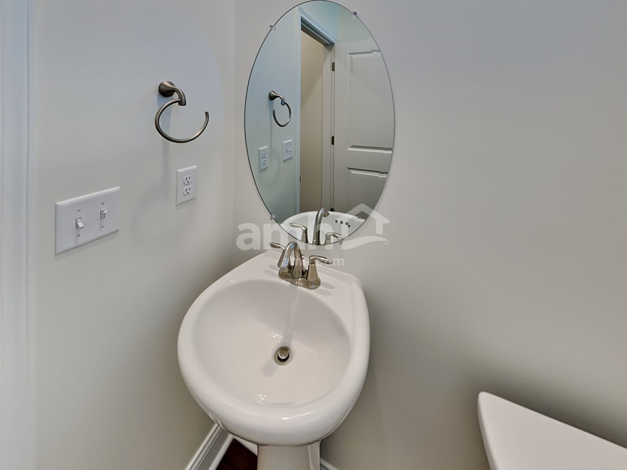 Building Photo - 8081 Minnow Trl