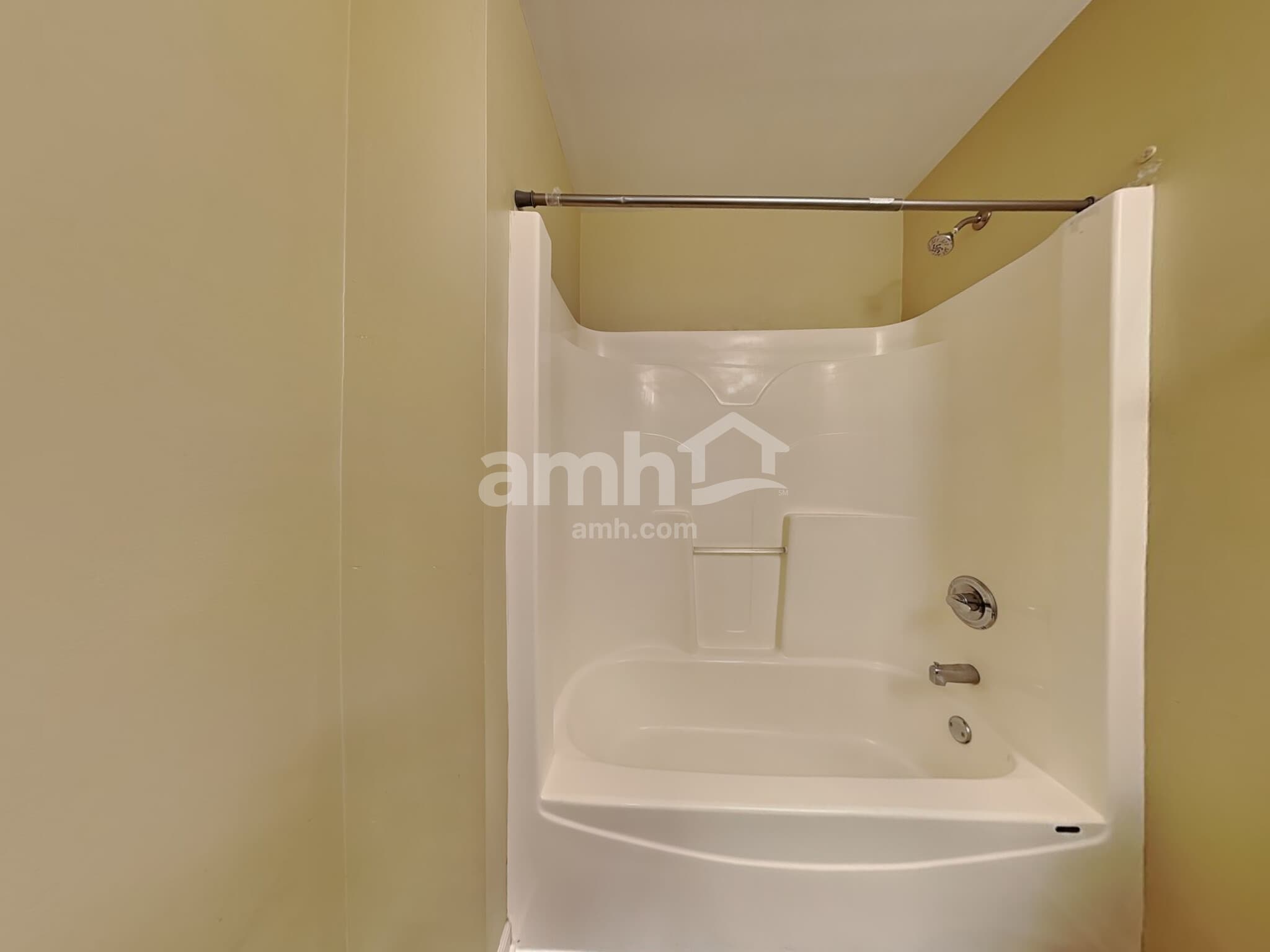 Building Photo - 1306 River Haven Trail