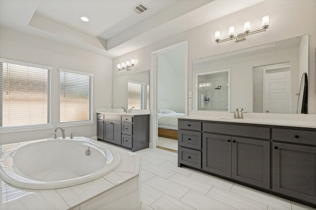 Building Photo - 1513 Snapdragon Ct