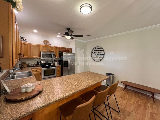 Building Photo - 3422 Festival Dr