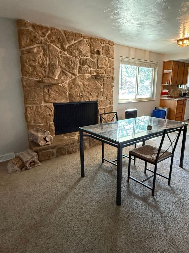 Building Photo - Charming Arvada Ranch