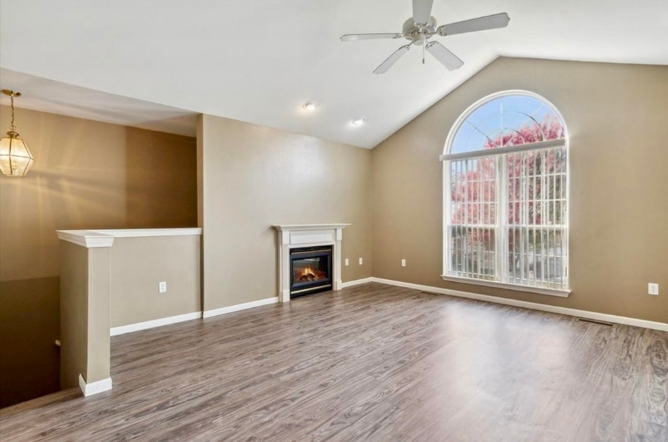 Building Photo - 8201 Chesapeake Cir
