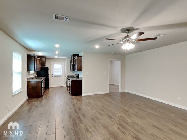 Building Photo - 779 Rolling Terrace Cir