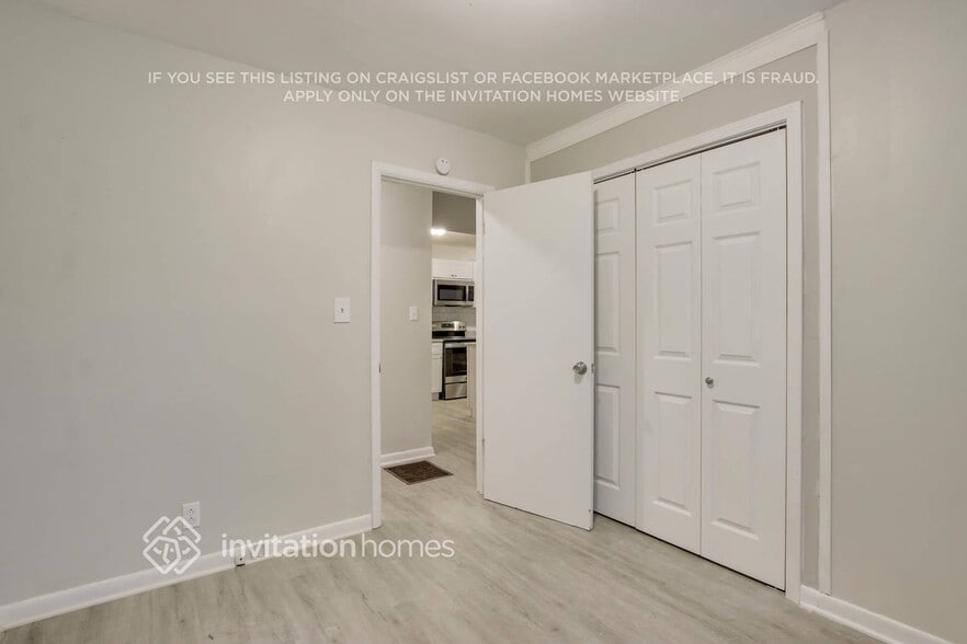 Building Photo - 171 Evening Star Dr