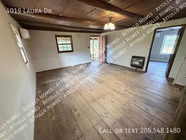 Building Photo - 4019 Laura Dr