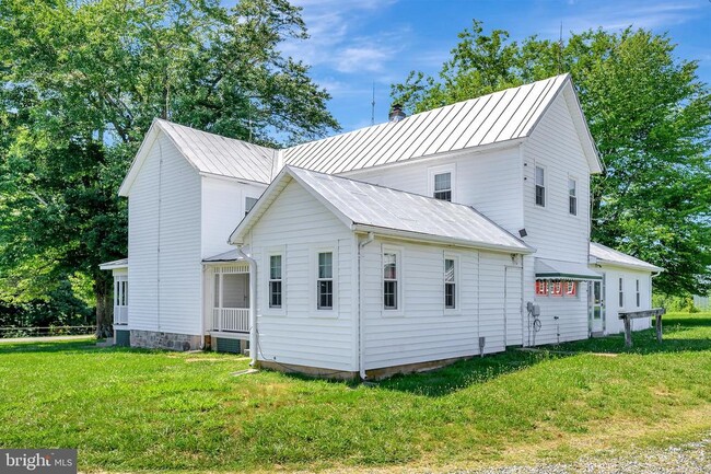 Building Photo - 82 Spotted Tavern Rd