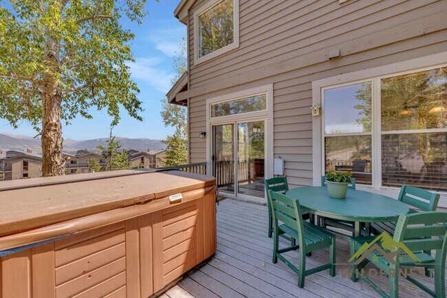 Building Photo - 309 Saddle Ridge Dr