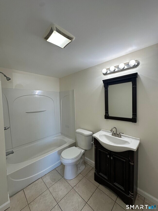 Building Photo - 42 Jefferson Ave