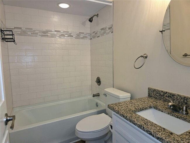 Building Photo - 1717 Needles Ln E