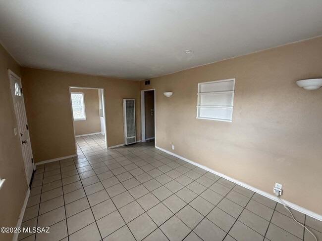 Building Photo - 1143 N Richey Blvd