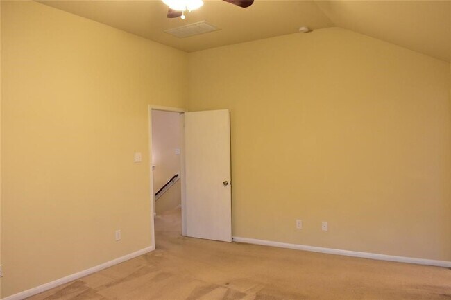 Building Photo - 18910 Windy Stone Dr