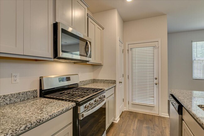 Building Photo - 846 Quaint Parish Cir