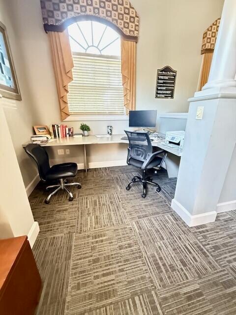 Building Photo - 9209 Myrtlewood Cir W