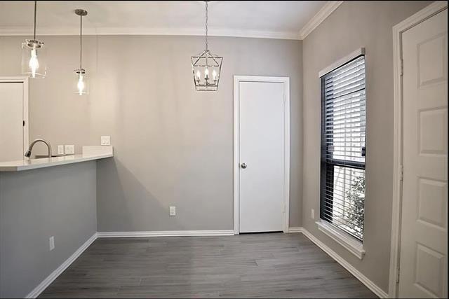 Building Photo - 7340 Skillman St